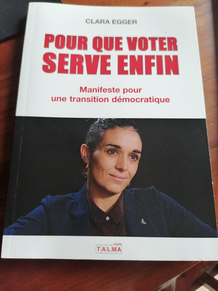 Livre Pour que voter serve enfin" de Clara Egger